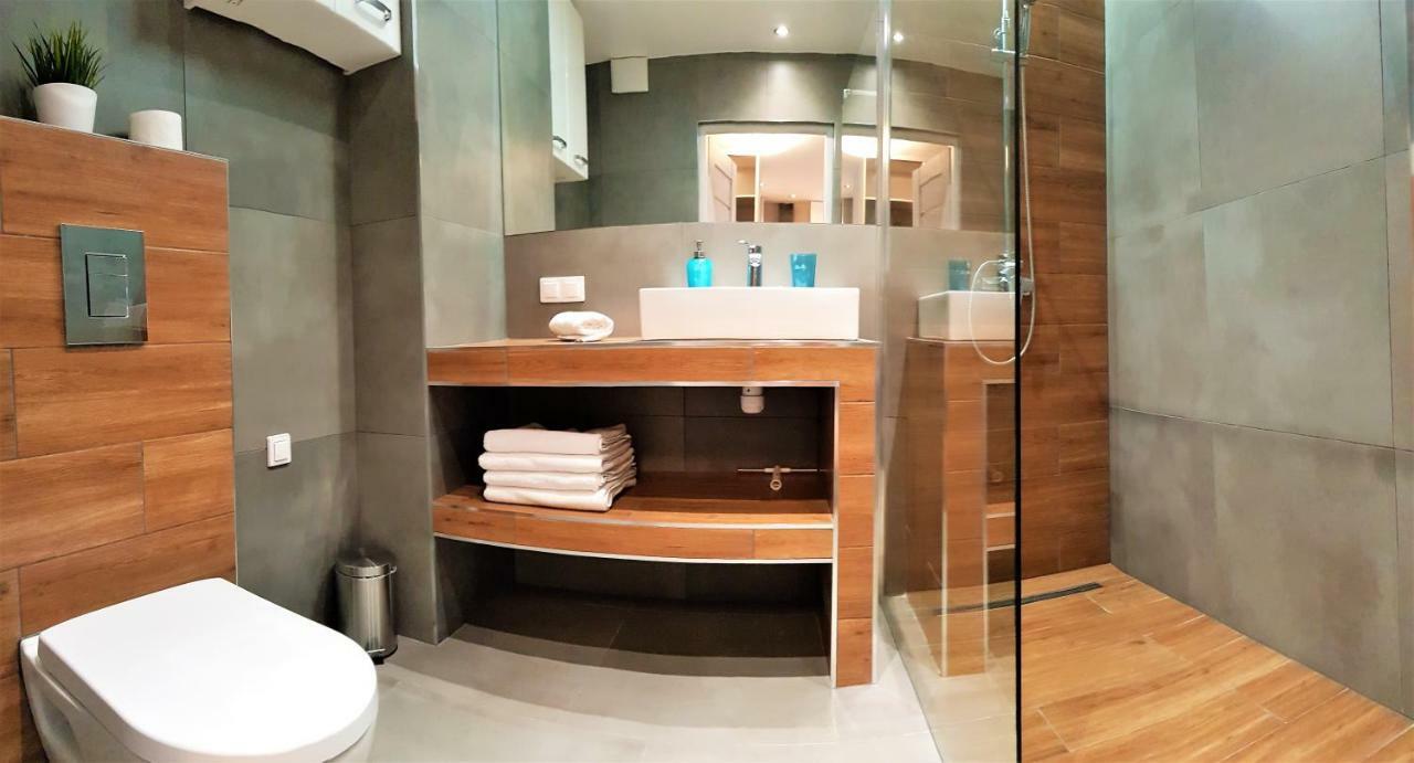 Apartament B&F Poznan Business & Family Nalkowskiej エクステリア 写真