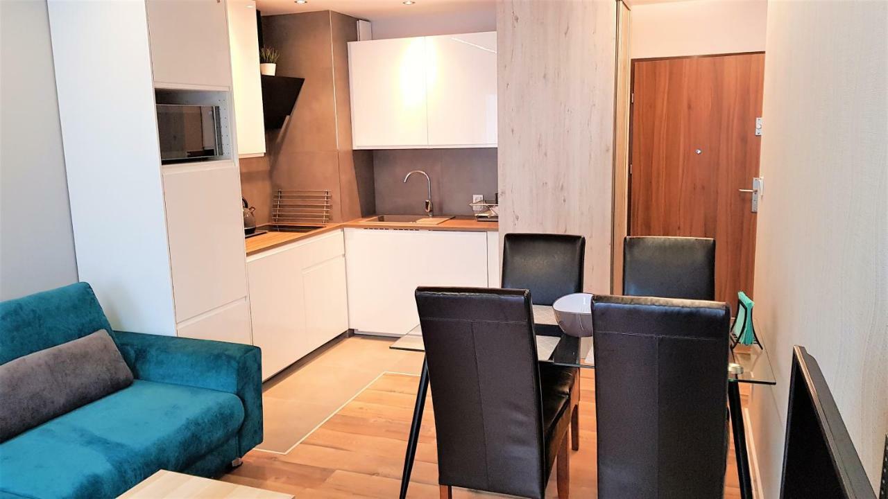 Apartament B&F Poznan Business & Family Nalkowskiej エクステリア 写真